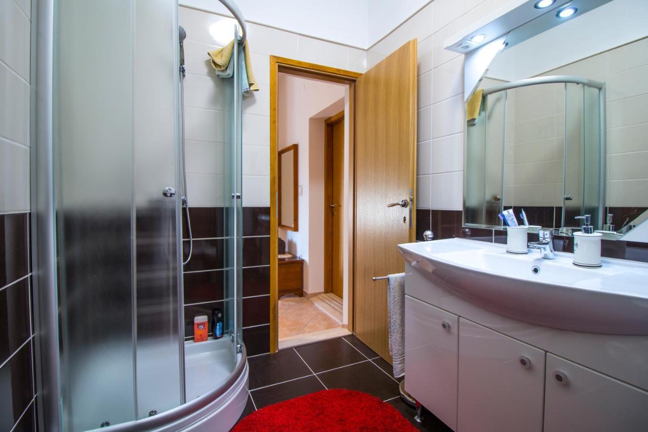 Apartman Kapovic Kaštela Exteriér fotografie